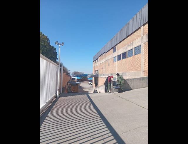 INDUSTRIAL PROPERTY TO RENT IN BENROSE